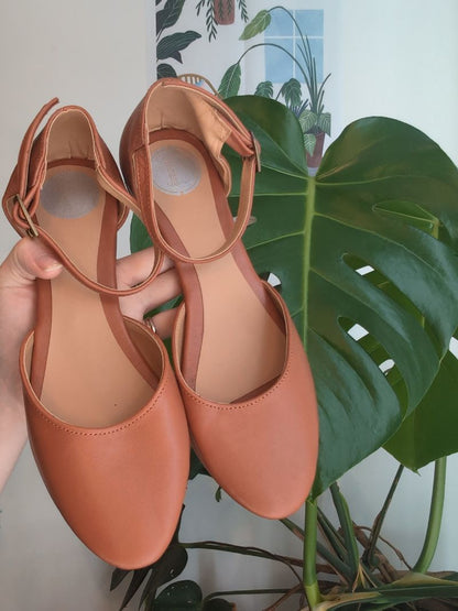 Lola Flat Sandal